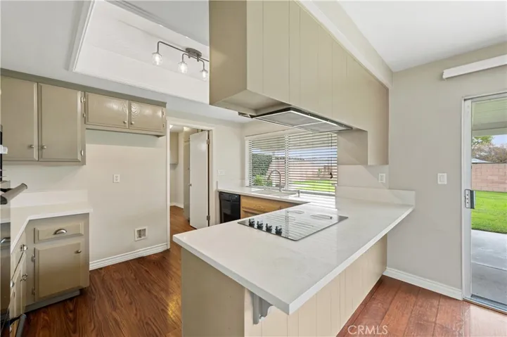 1739 S Candish Avenue, Glendora, California 91740