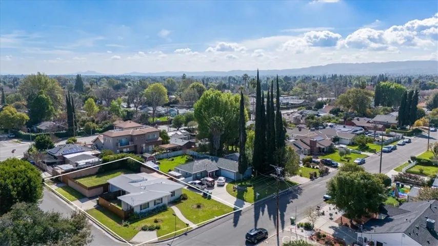 8140 Jumilla Avenue, Winnetka, California 91306