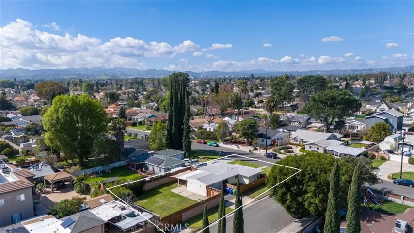 8140 Jumilla Avenue, Winnetka, California 91306