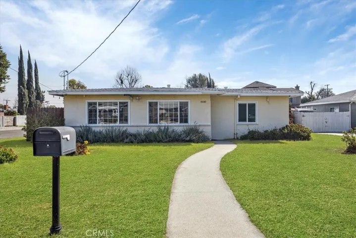 8140 Jumilla Avenue, Winnetka, California 91306