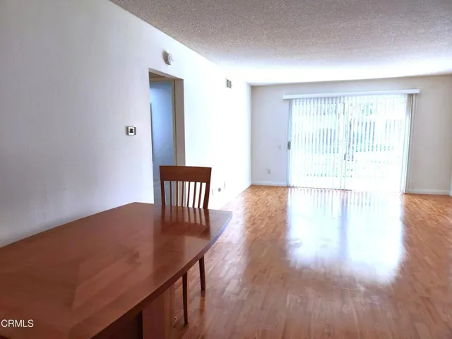 25215 Village 25 WeSellLeisureVillage (3