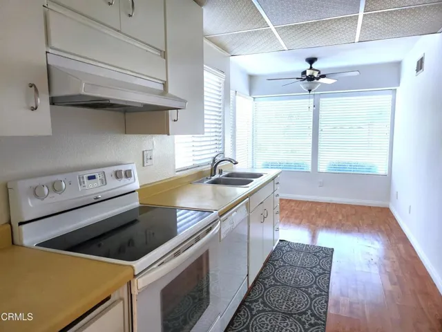 25215 Village 25 WeSellLeisureVillage (5