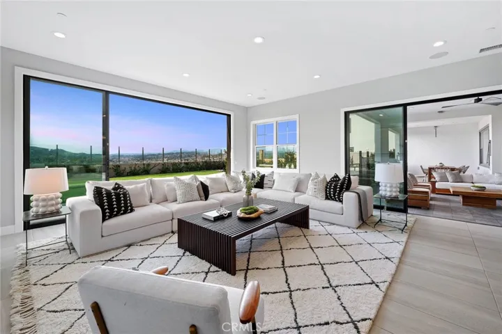 26675 Paseo Campanilla, San Juan Capistrano, California 92675