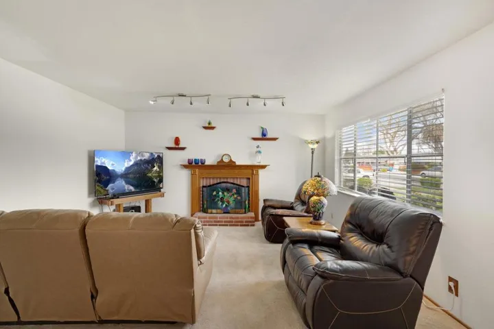 1378 Las Palmas Drive, Santa Clara, California 95051