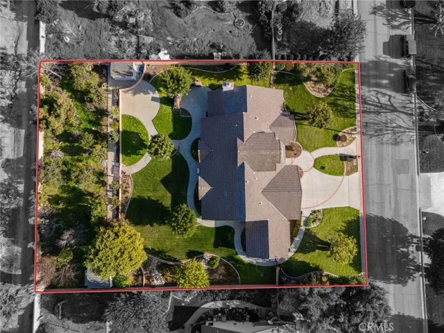 1/2 Acre Lot