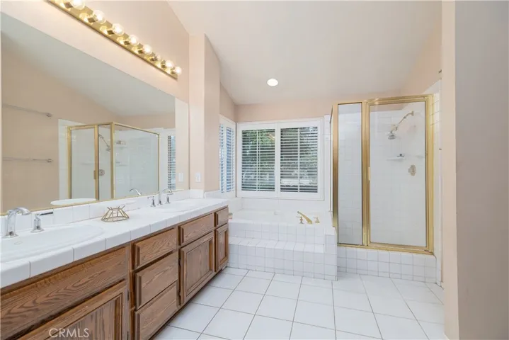 Master Suite Bathroom