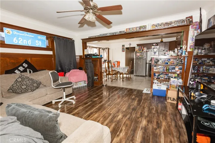 5911 Miramonte Boulevard, Los Angeles, California 90001