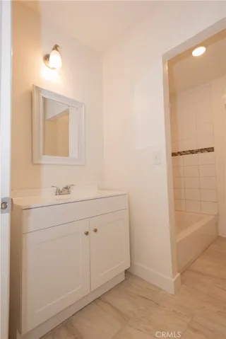 5911 Miramonte Boulevard, Los Angeles, California 90001