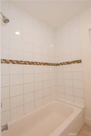 5911 Miramonte Boulevard, Los Angeles, California 90001