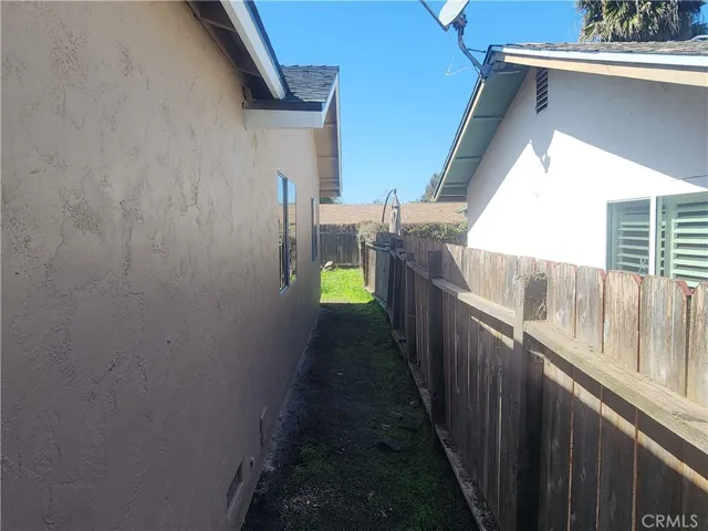 13026 Gate Drive, Poway, California 92064