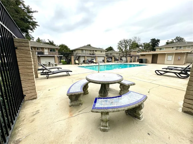 Pool 1 HOA