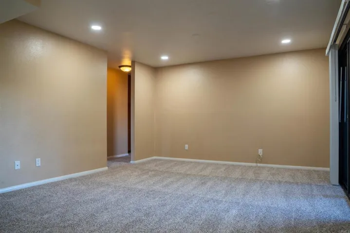 10619 Dabney Drive 28, San Diego, California 92126