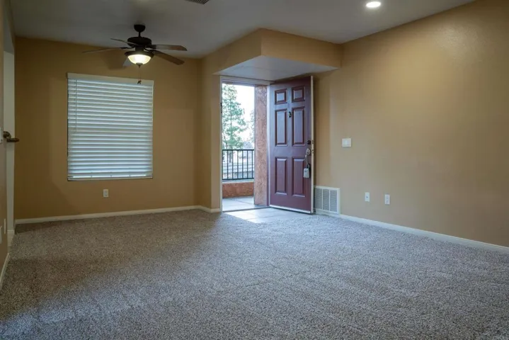 10619 Dabney Drive 28, San Diego, California 92126