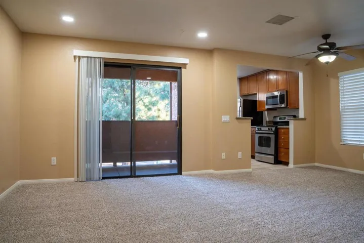 10619 Dabney Drive 28, San Diego, California 92126