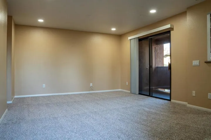 10619 Dabney Drive 28, San Diego, California 92126