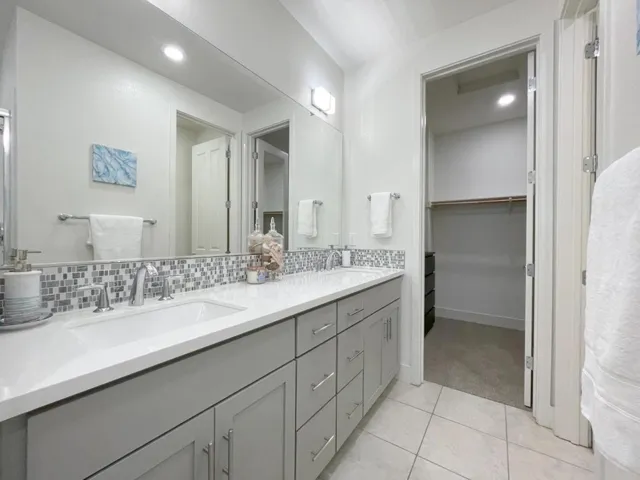 716 Amalfi Loop, Milpitas, California 95035