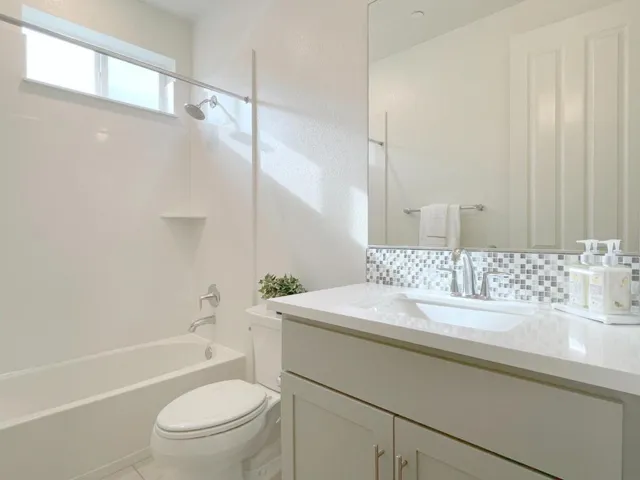 716 Amalfi Loop, Milpitas, California 95035