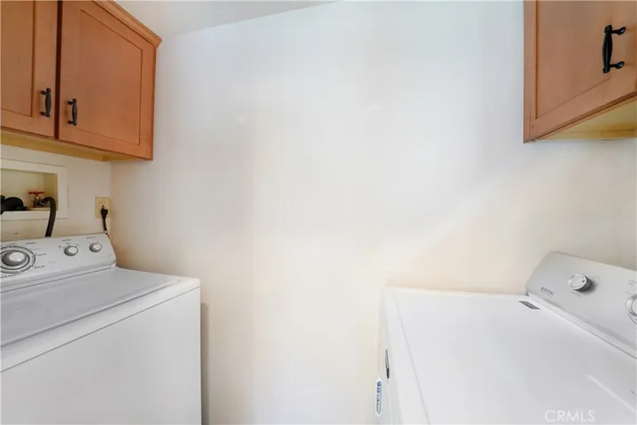 18 Seabird Court, Newport Beach, California 92663