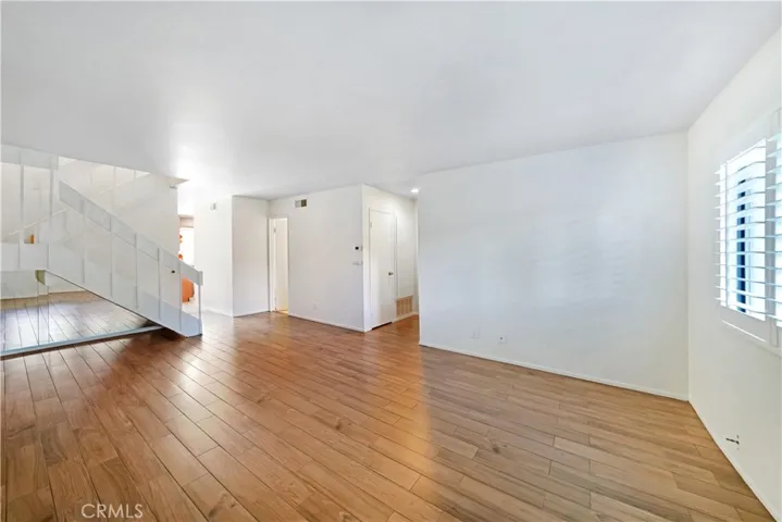 18 Seabird Court, Newport Beach, California 92663