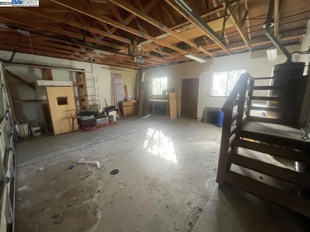 1502 Cottonwood Ave, Redding, California 96001
