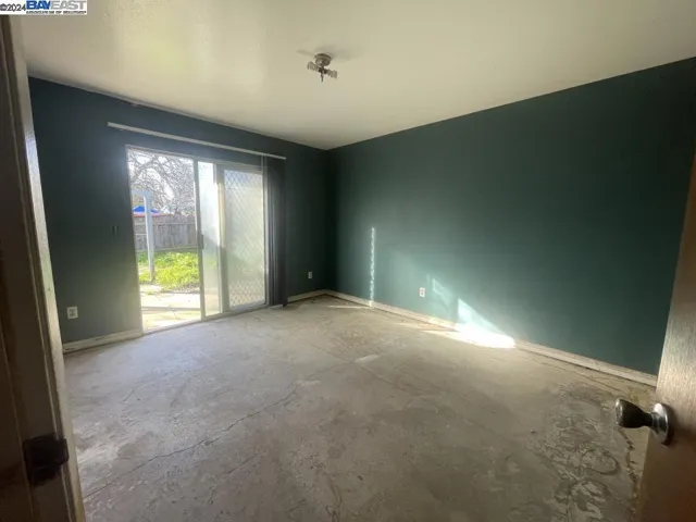 1502 Cottonwood Ave, Redding, California 96001