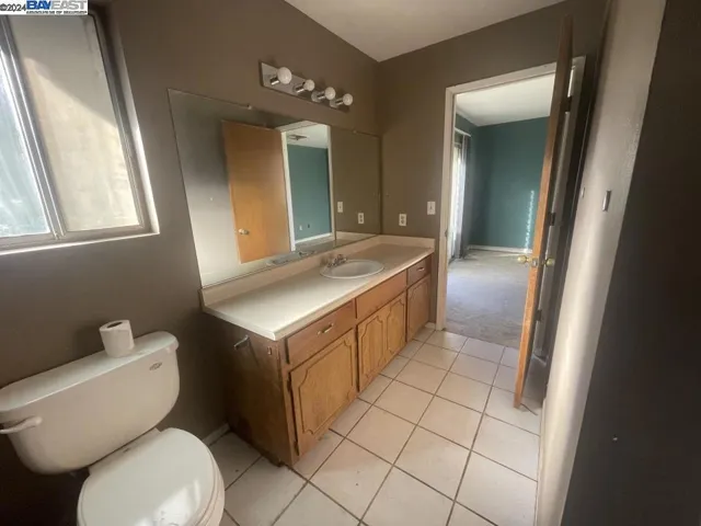 1502 Cottonwood Ave, Redding, California 96001