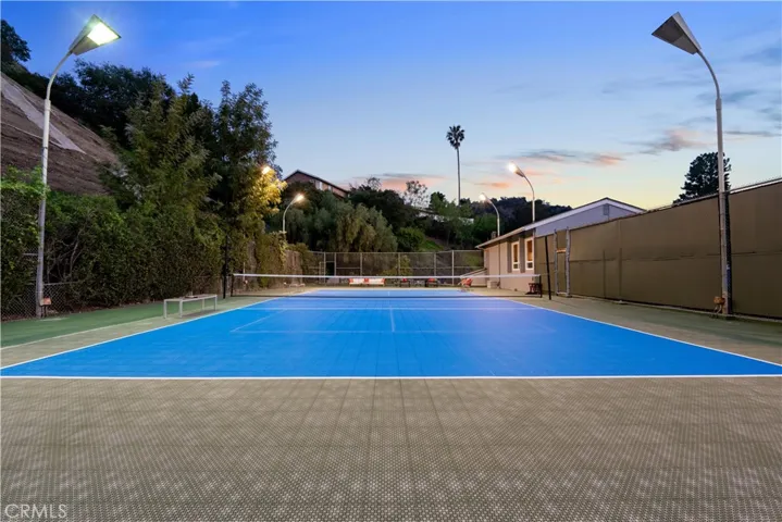 11442 Dona Cecilia Drive, Studio City, California 91604