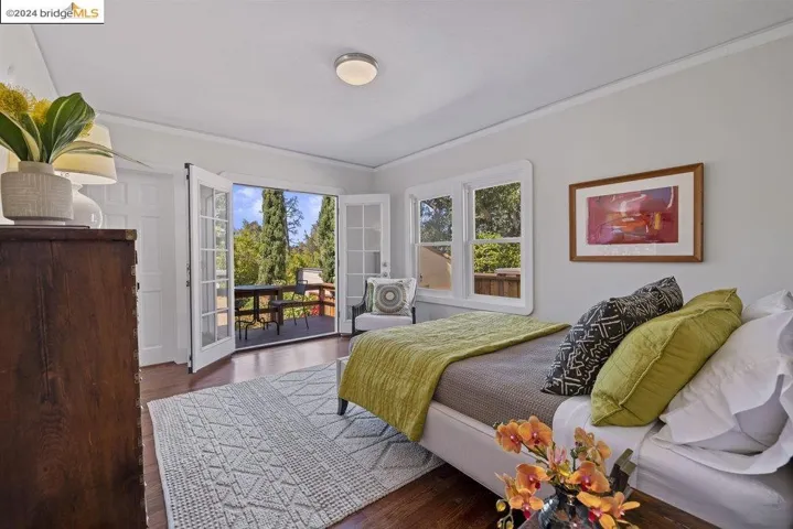2621 La Cuesta Ave, Oakland, California 94611