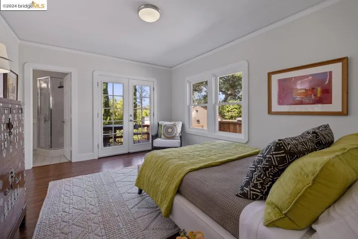 2621 La Cuesta Ave, Oakland, California 94611