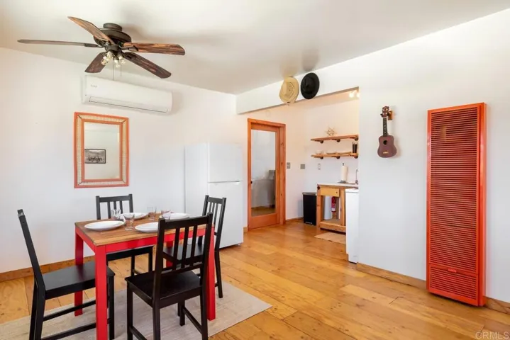 7181 Grand Avenue, Yucca Valley, California 92284