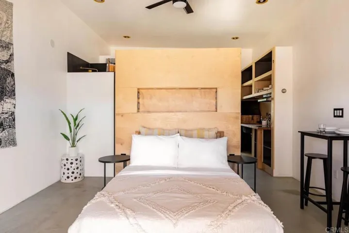 7181 Grand Avenue, Yucca Valley, California 92284
