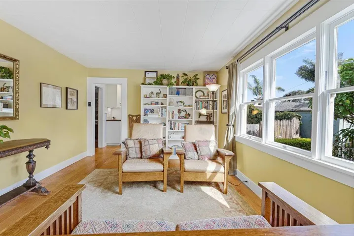 75 Homestead Avenue, Salinas, California 93901