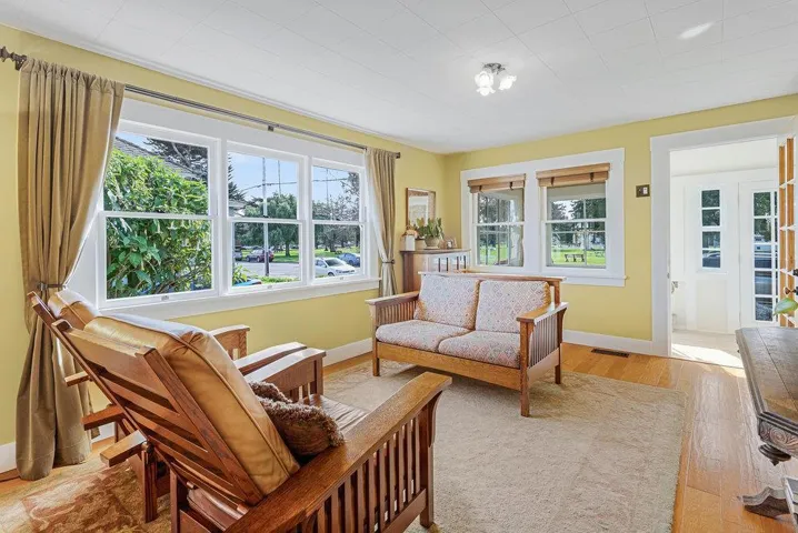 75 Homestead Avenue, Salinas, California 93901