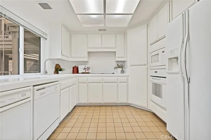 5790 Friars Road F4, San Diego, California 92110