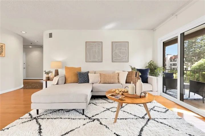 5790 Friars Road F4, San Diego, California 92110