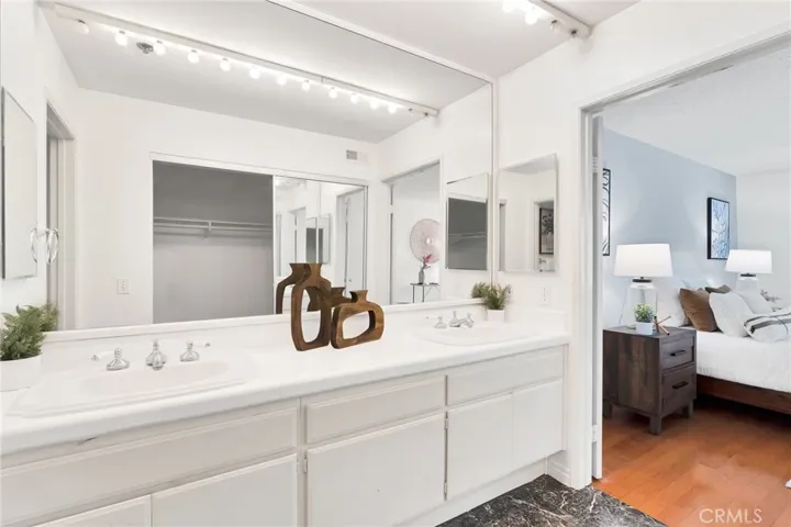 5790 Friars Road F4, San Diego, California 92110