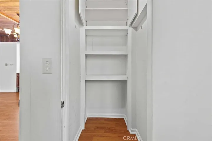 62 Rose Avenue, Venice, California 90291
