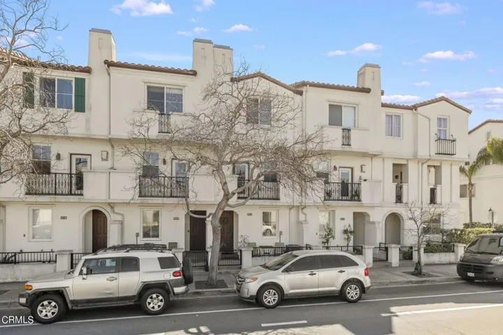 1-web-or-mls-UpmarketMedia-128WSan-123