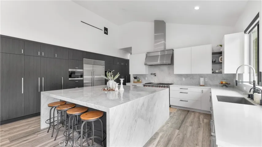 19501 Tribune Street, Northridge, California 91326