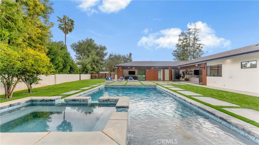 19501 Tribune Street, Northridge, California 91326