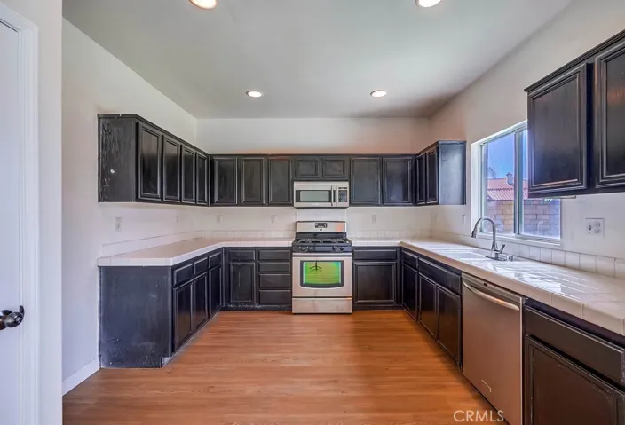 177 Prado Drive, Hemet, California 92545