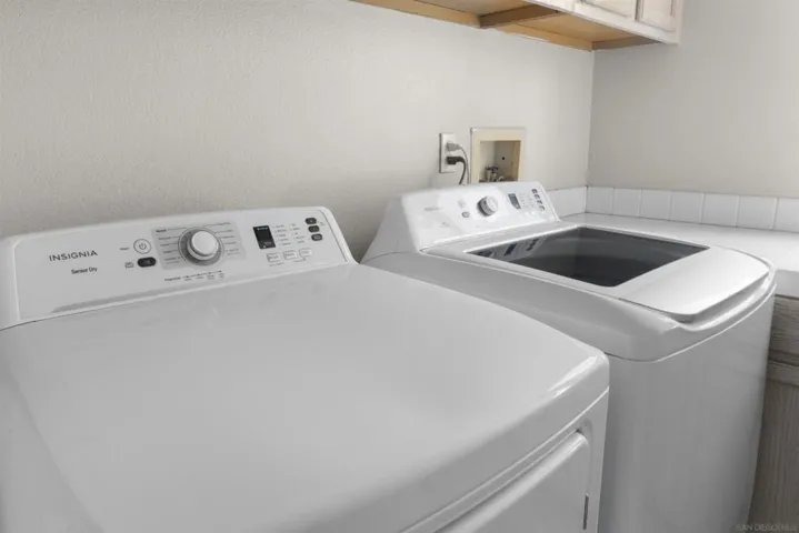 40037 White Leaf Lane, Murrieta, California 92562