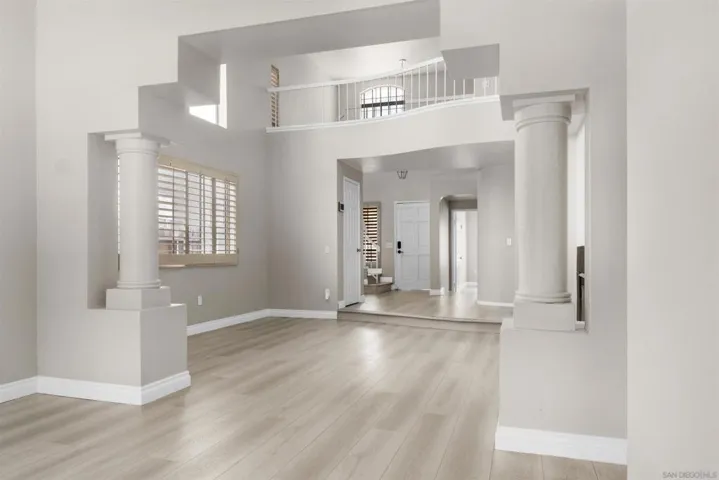 40037 White Leaf Lane, Murrieta, California 92562