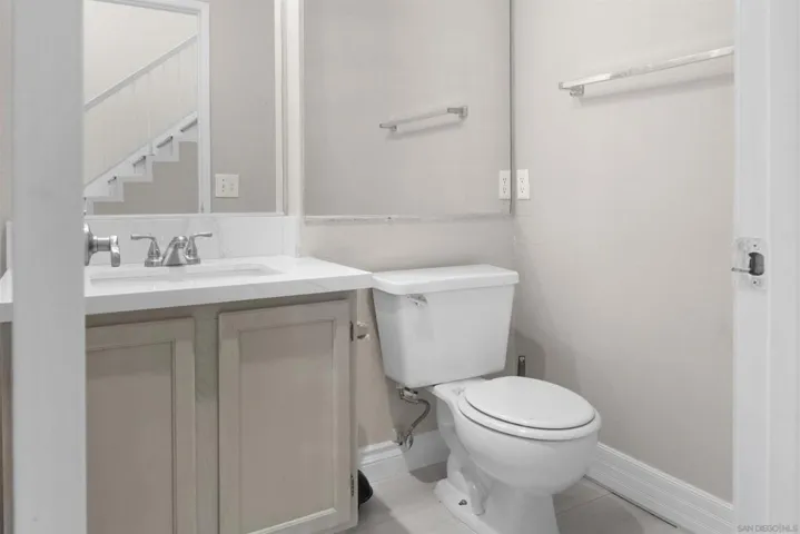 40037 White Leaf Lane, Murrieta, California 92562