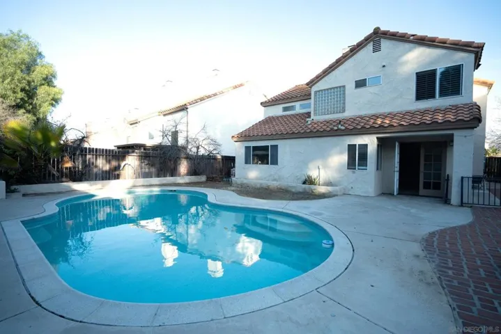 40037 White Leaf Lane, Murrieta, California 92562