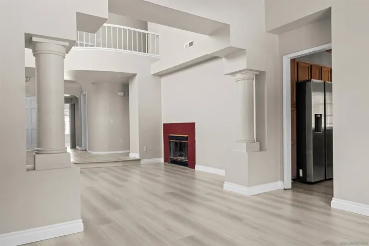 40037 White Leaf Lane, Murrieta, California 92562