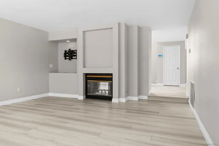 40037 White Leaf Lane, Murrieta, California 92562