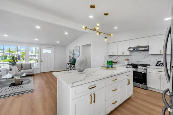 2048 Sarasota Lane, Hayward, California 94545