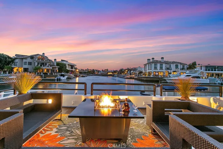 16531 Peale Lane, Huntington Beach, California 92649