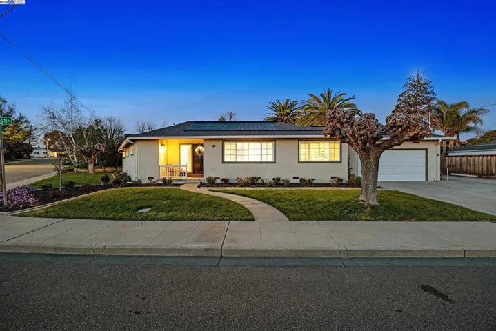 4136 Davis Way, Livermore, California 94550